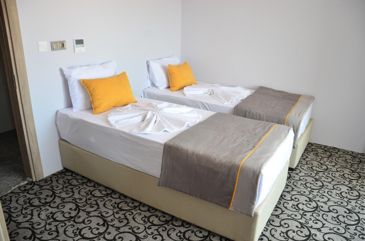 Elisa Hotel Ayvalı Pokoj fotografie